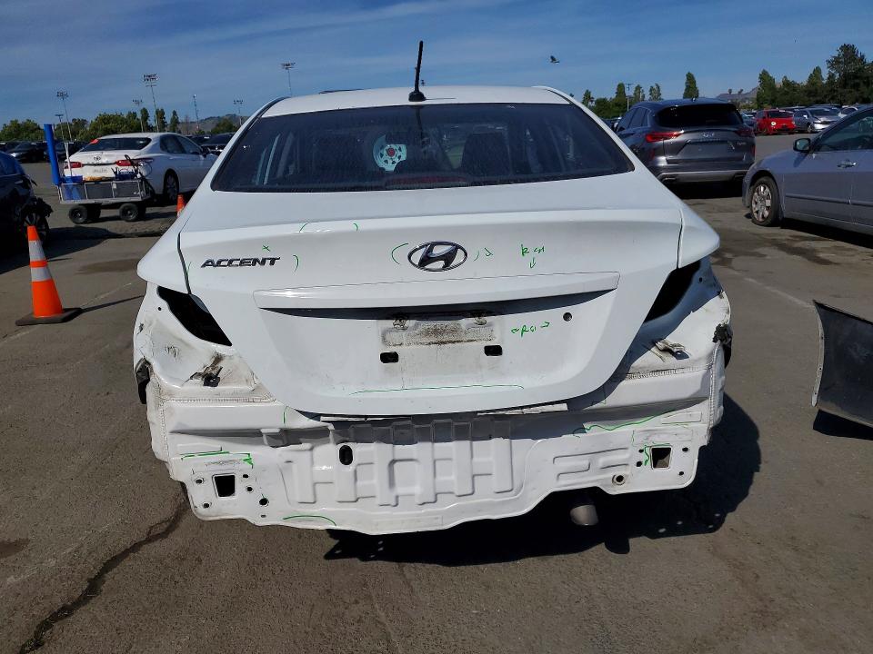 2015 Hyundai Accent მანქანა იყიდება აუქციონზე, vin: KMHCT4AE1FU871122, აუქციონის ნომერი: 53258676