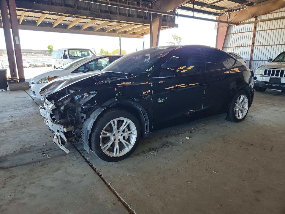 Продажа на аукционе авто 2022 Tesla Model Y, vin: 7SAYGAEE4NF428318, номер лота: 53286446