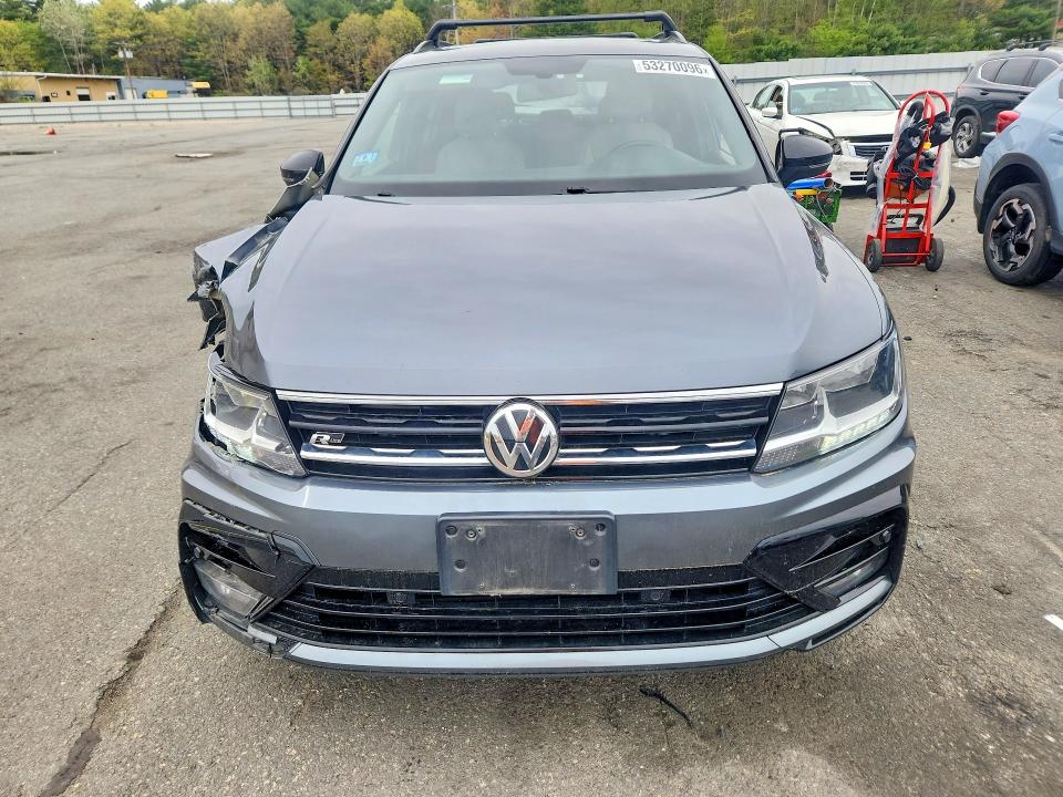 Продаж на аукціоні авто 2021 Volkswagen Tiguan, vin: 3VV2B7AX1MM015635, номер лоту: 53270096