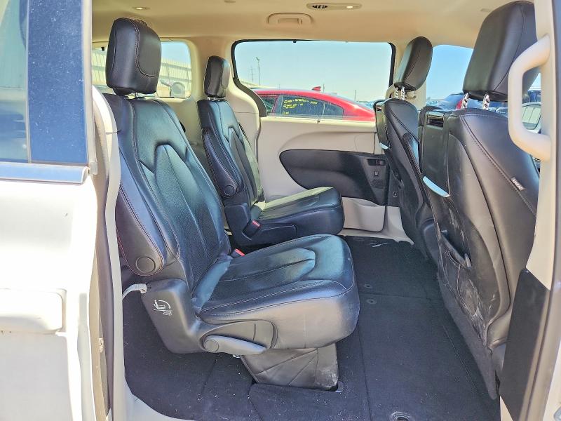 54965336 :رقم المزاد ، 2C4RC1EGXJR149906 vin ، 2018 Chrysler Pacifica مزاد بيع