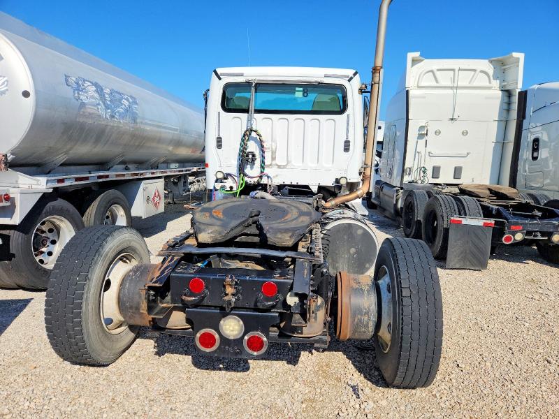 50617386 :رقم المزاد ، 1FUBC5CY2FHGK0773 vin ، 2015 Freightliner M2 مزاد بيع
