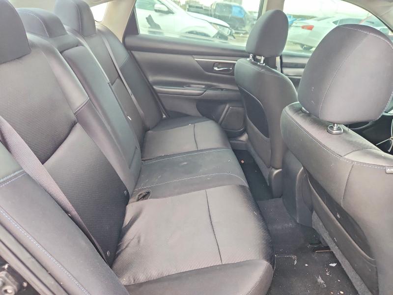 2017 Nissan Altima მანქანა იყიდება აუქციონზე, vin: 1N4AL3AP0HC150148, აუქციონის ნომერი: 54658326