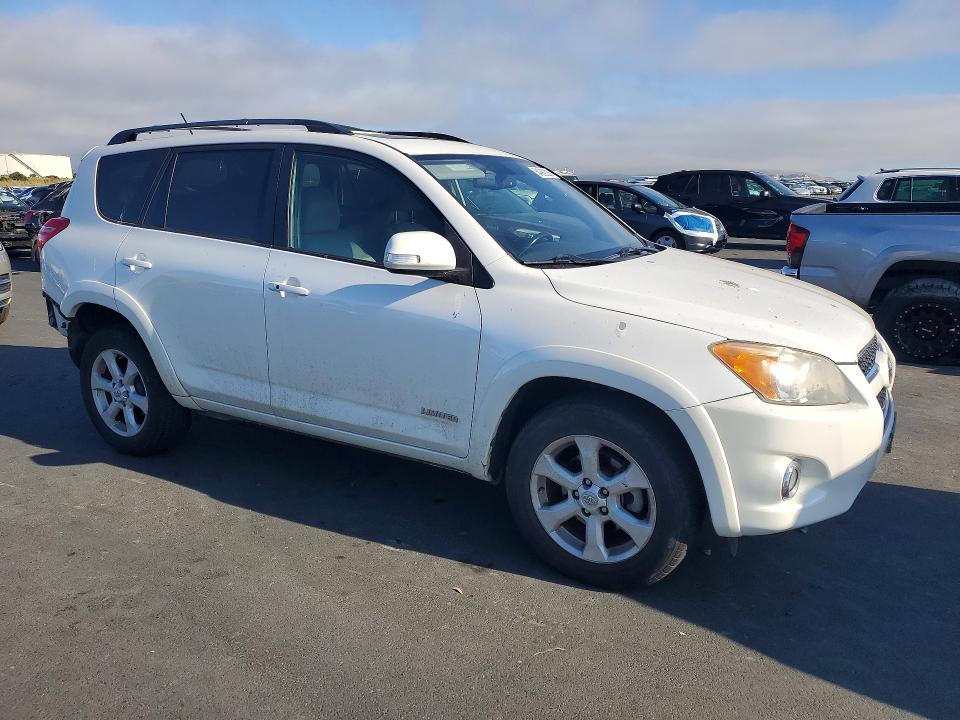 54280326 :رقم المزاد ، 2T3DK4DV0BW058133 vin ، 2011 Toyota Rav4 مزاد بيع