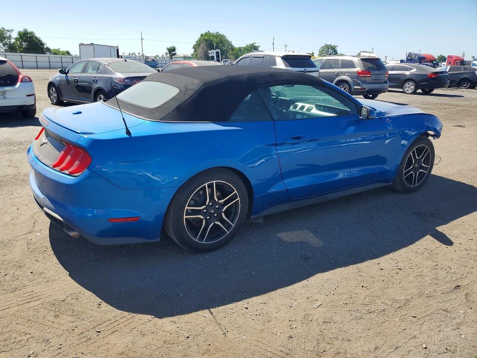 53268226 :رقم المزاد ، 1FATP8UH2K5138500 vin ، 2019 Ford Mustang مزاد بيع