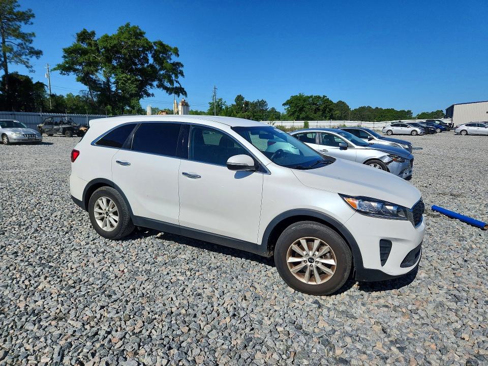 Продажа на аукционе авто 2019 Kia Sorento, vin: 5XYPG4A54KG558586, номер лота: 53361196