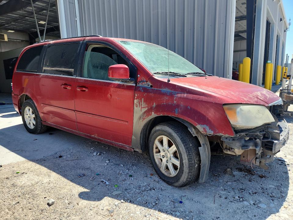 79842445 :رقم المزاد ، 2A8HR54P68R658770 vin ، 2008 Chrysler Town & Country مزاد بيع