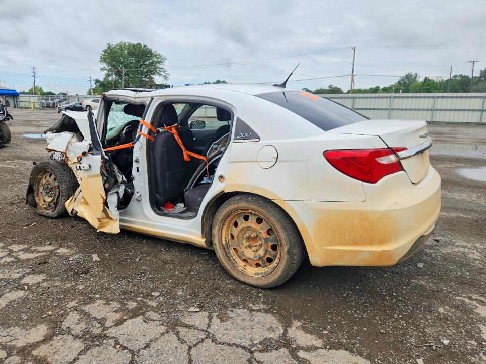 Продажа на аукционе авто 2014 Chrysler 200, vin: 1C3CCBAB1EN213165, номер лота: 52322146