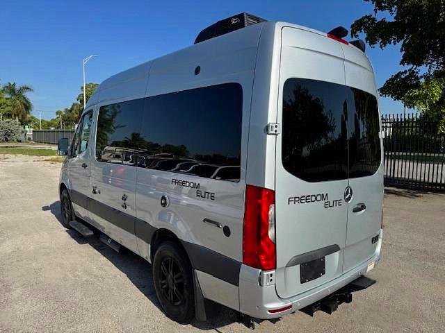 Продаж на аукціоні авто 2022 Mercedes-benz Sprinter, vin: W1X4EBHY0NP484324, номер лоту: 54857666