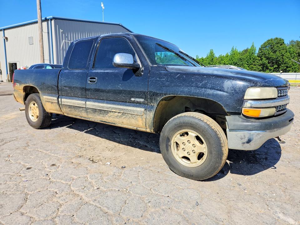 53214046 :رقم المزاد ، 2GCEK19T421196552 vin ، 2002 Chevrolet Silverado مزاد بيع