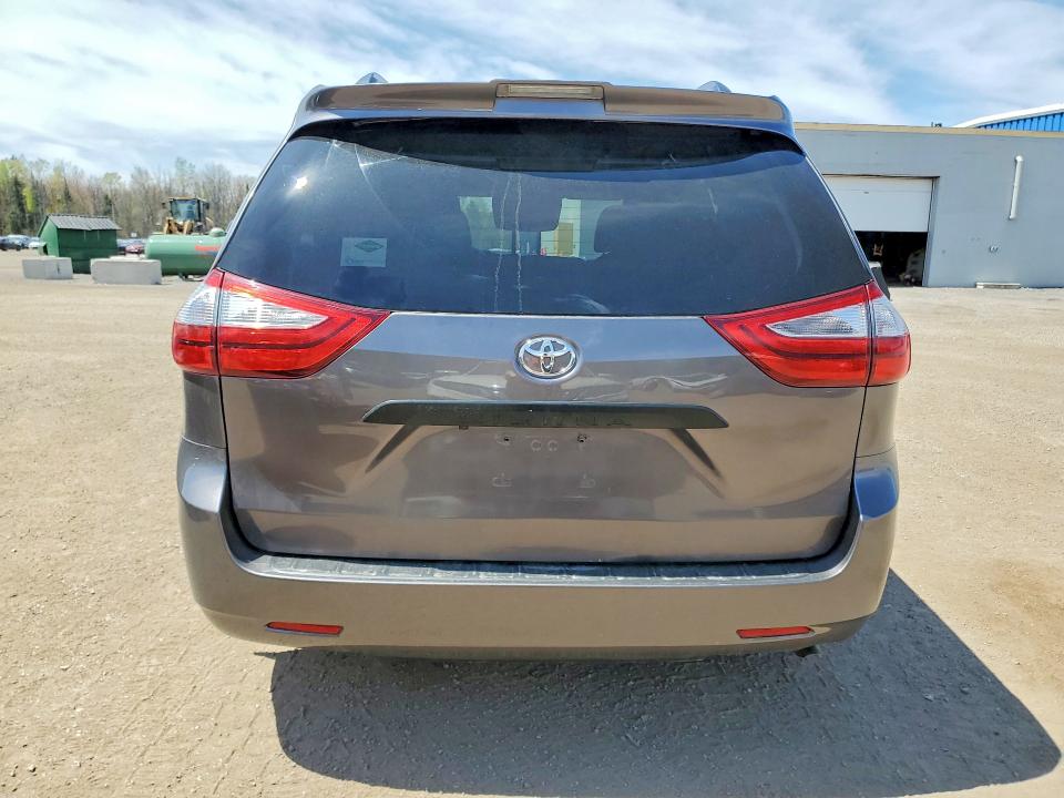 Продажа на аукционе авто 2019 Toyota Sienna, vin: 5TDZZ3DC8KS967829, номер лота: 51986676