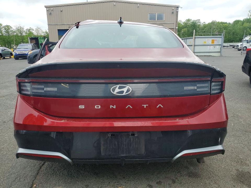 Продажа на аукционе авто 2024 Hyundai Sonata, vin: KMHL64JA6RA390809, номер лота: 52778106