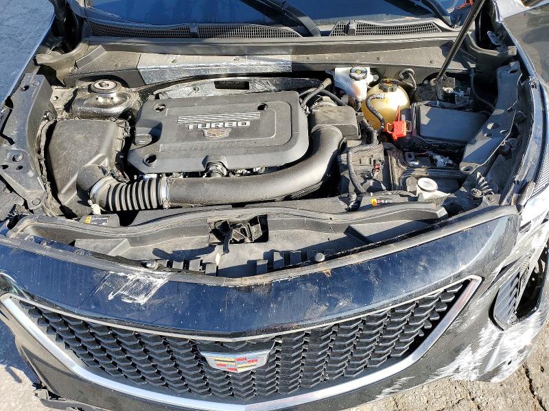 55341756 :رقم المزاد ، 1GYFZER41LF150147 vin ، 2020 Cadillac Xt4 مزاد بيع