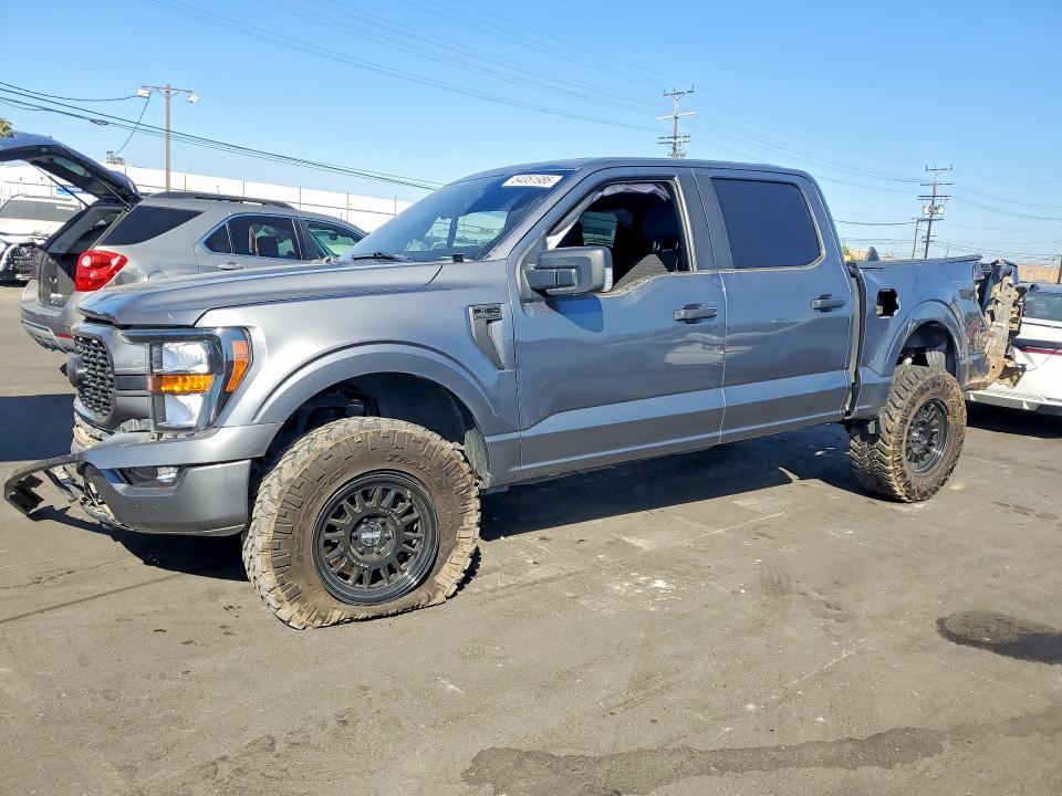 54351986 :رقم المزاد ، 1FTEW1EP0PFD19373 vin ، 2023 Ford F150 مزاد بيع