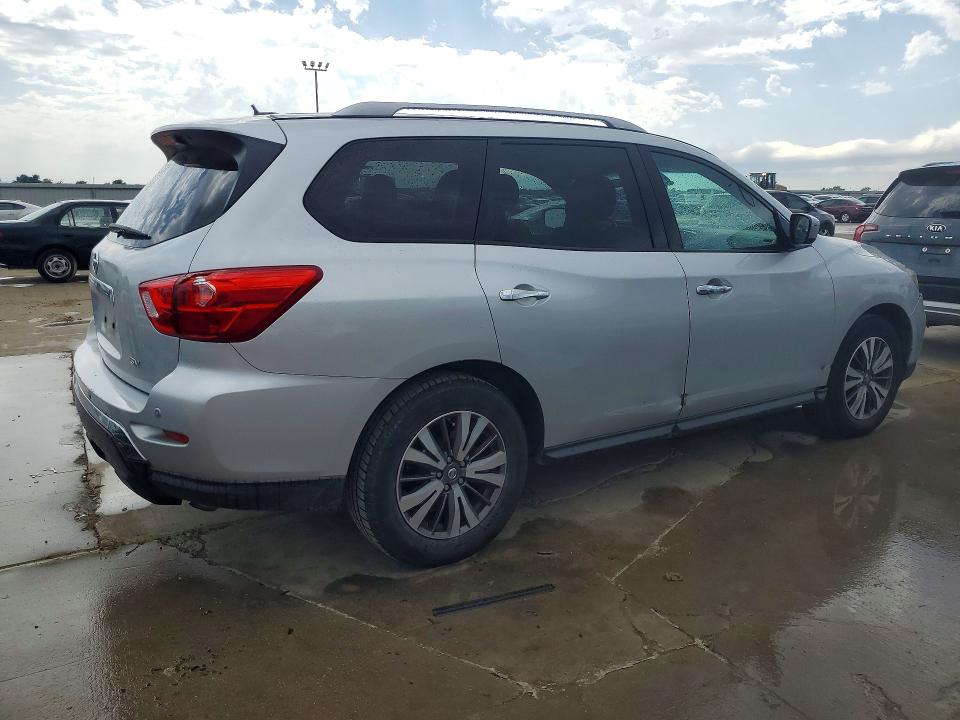 2017 Nissan Pathfinder მანქანა იყიდება აუქციონზე, vin: 5N1DR2MN1HC613498, აუქციონის ნომერი: 52756636