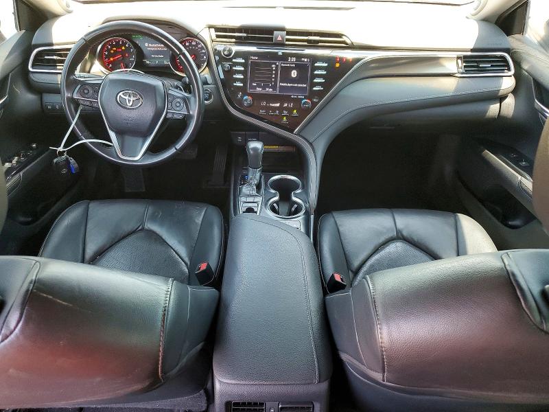 53955866 :رقم المزاد ، 4T1BZ1HK2JU021108 vin ، 2018 Toyota Camry مزاد بيع