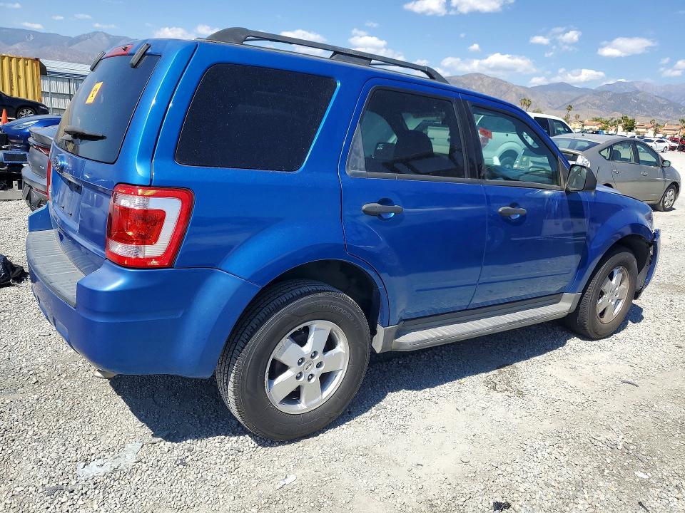 2011 Ford Escape მანქანა იყიდება აუქციონზე, vin: 1FMCU0D74BKB53184, აუქციონის ნომერი: 52100486