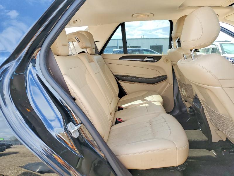 52721716 :رقم المزاد ، 4JGDA5HB6JB004752 vin ، 2018 Mercedes-benz Gle مزاد بيع