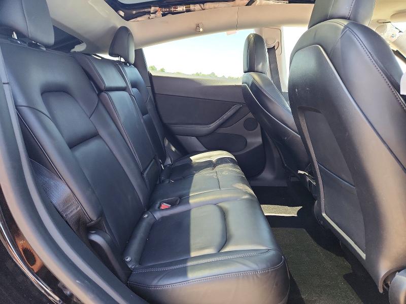 2021 Tesla Model Y მანქანა იყიდება აუქციონზე, vin: 5YJYGDED8MF126339, აუქციონის ნომერი: 53471826