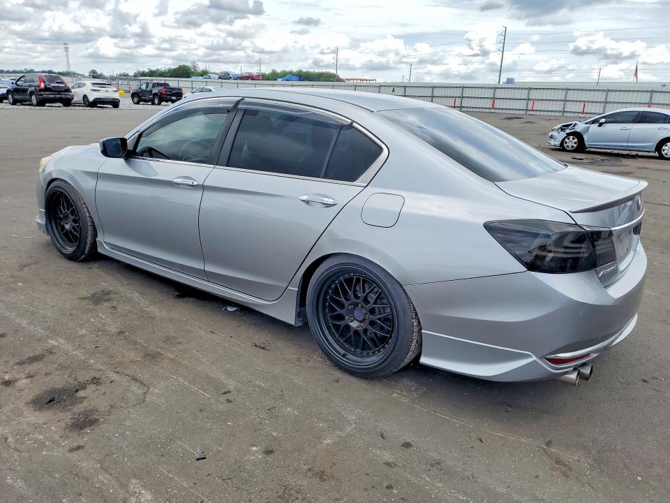 Auction sale of the 2017 Honda Accord, vin: 1HGCR2F13HA156202, lot number: 55116726