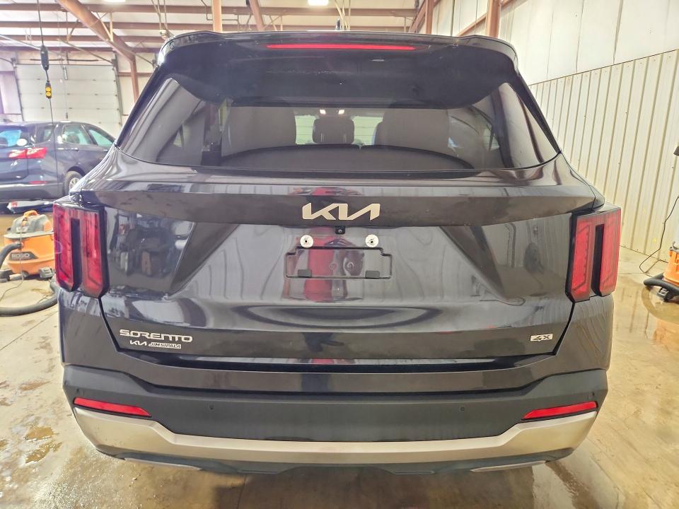 54665806 :رقم المزاد ، 5XYRLDJC0SG389556 vin ، 2025 Kia Sorento مزاد بيع