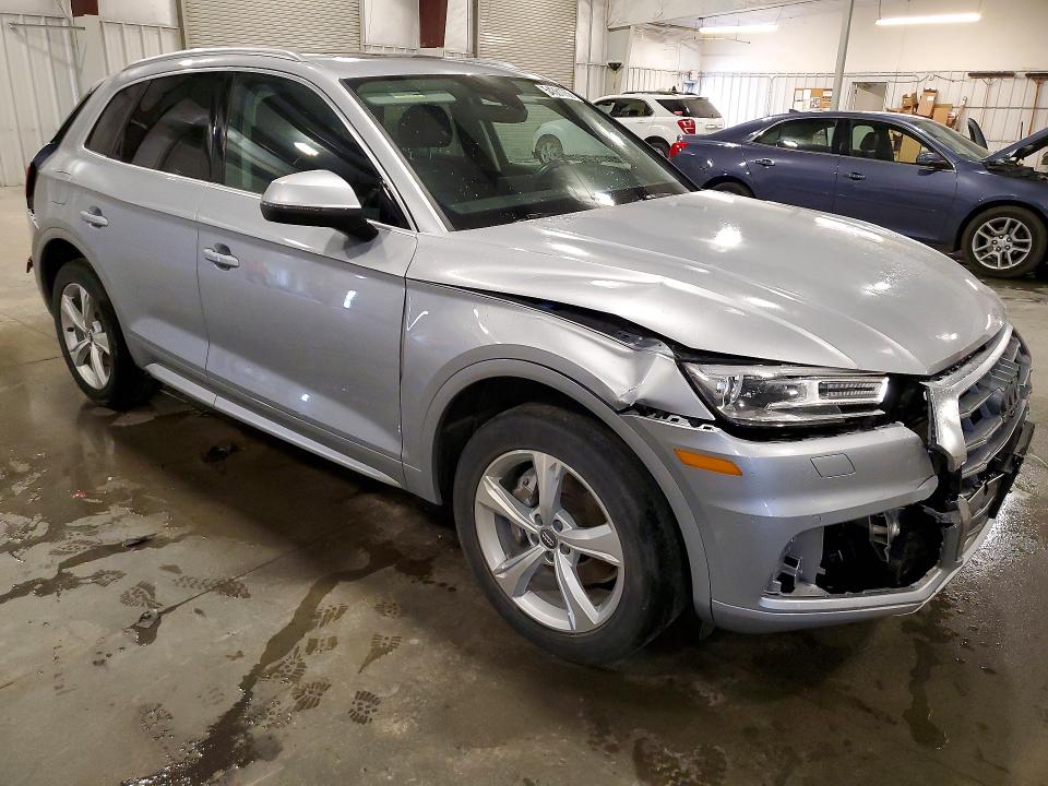 Продажа на аукционе авто 2020 Audi Q5, vin: WA1ANAFY5L2083520, номер лота: 54361756