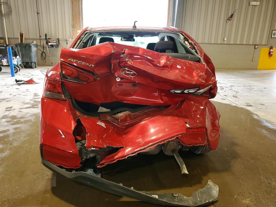 2021 Hyundai Accent მანქანა იყიდება აუქციონზე, vin: 3KPC24A60ME152309, აუქციონის ნომერი: 54453276