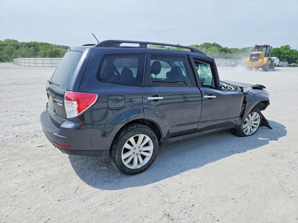 51872376 :رقم المزاد ، JF2SHADC8DH440648 vin ، 2013 Subaru Forester مزاد بيع