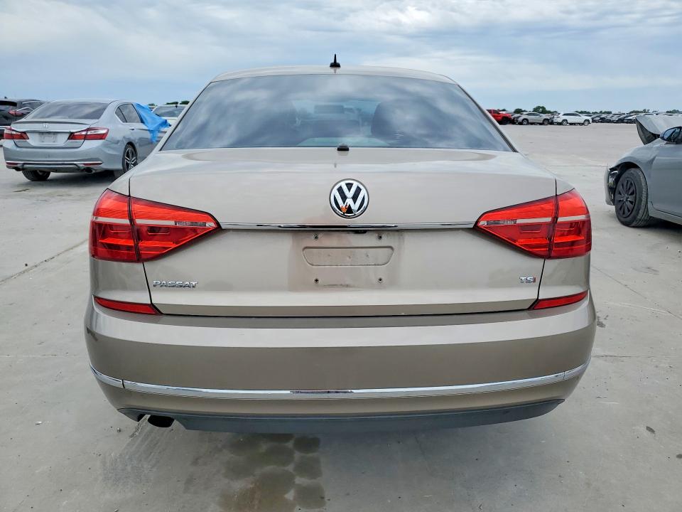 53971406 :رقم المزاد ، 1VWAT7A30GC022731 vin ، 2016 Volkswagen Passat مزاد بيع