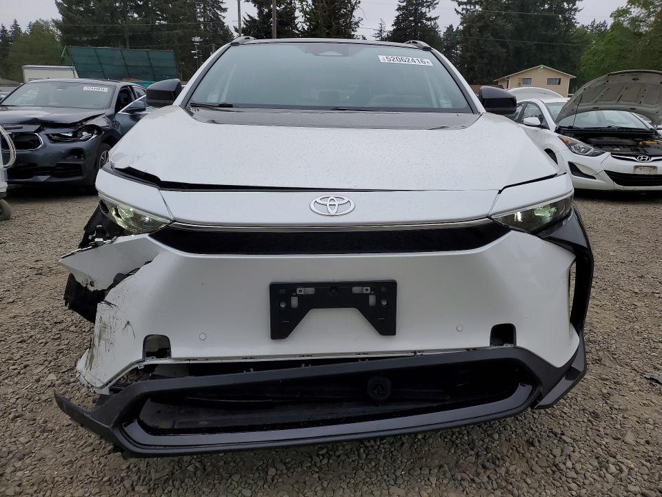 2024 Toyota Bz4x მანქანა იყიდება აუქციონზე, vin: JTMABACA6RA064723, აუქციონის ნომერი: 52062416