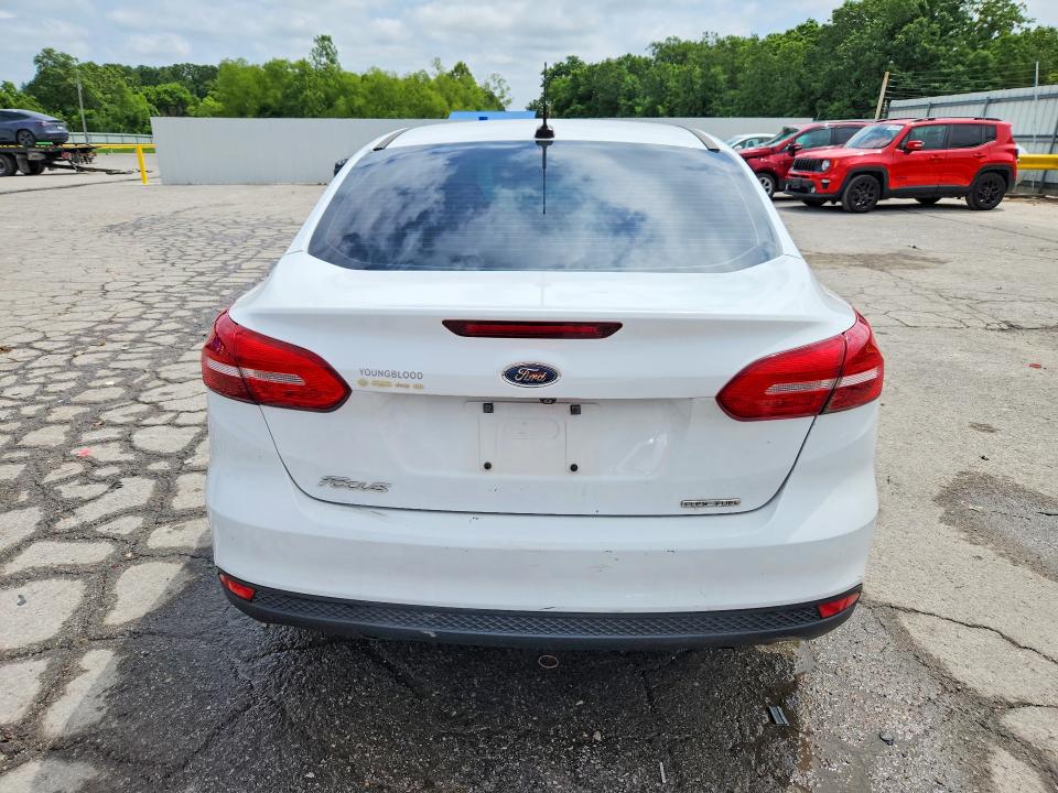 Продажа на аукционе авто 2015 Ford Focus, vin: 1FADP3E29FL379991, номер лота: 54412886