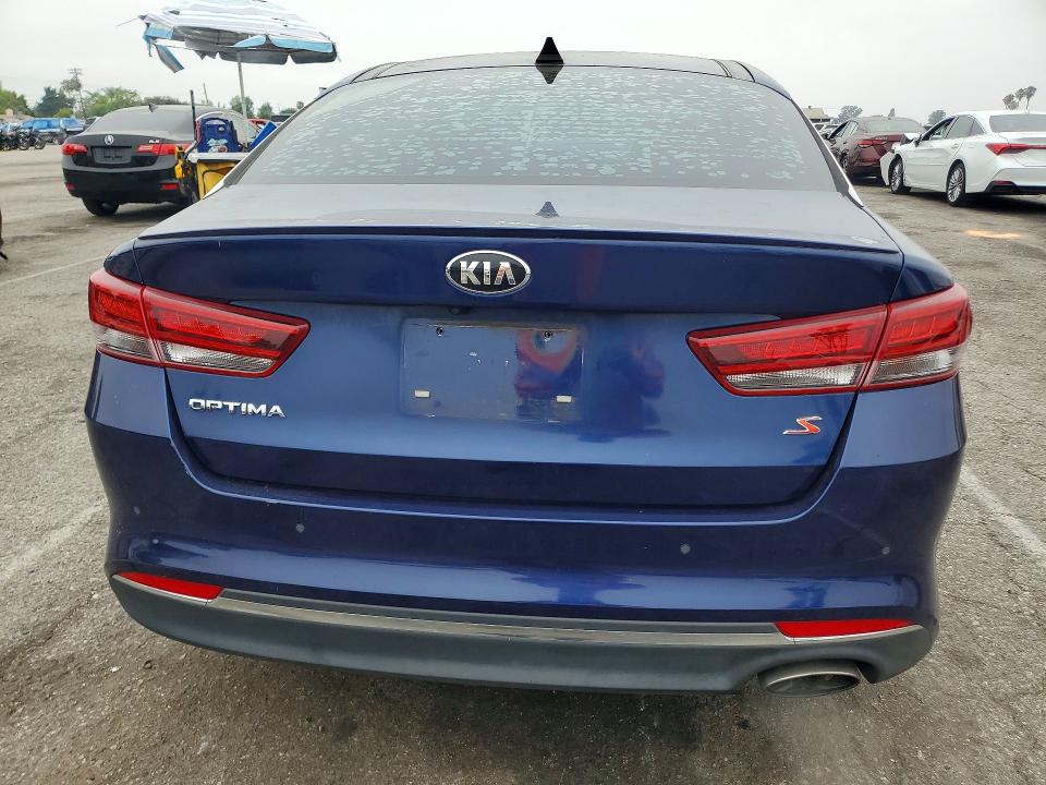 2018 Kia Optima მანქანა იყიდება აუქციონზე, vin: 5XXGT4L33JG249492, აუქციონის ნომერი: 53376266