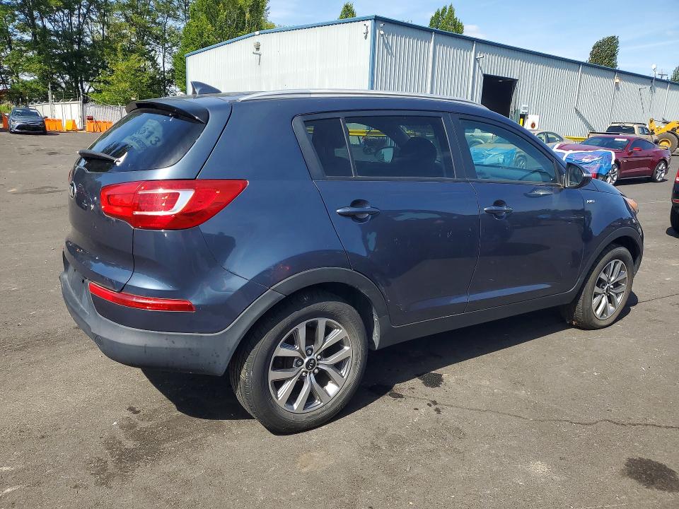 54683986 :رقم المزاد ، KNDPBCAC3F7738684 vin ، 2015 Kia Sportage مزاد بيع