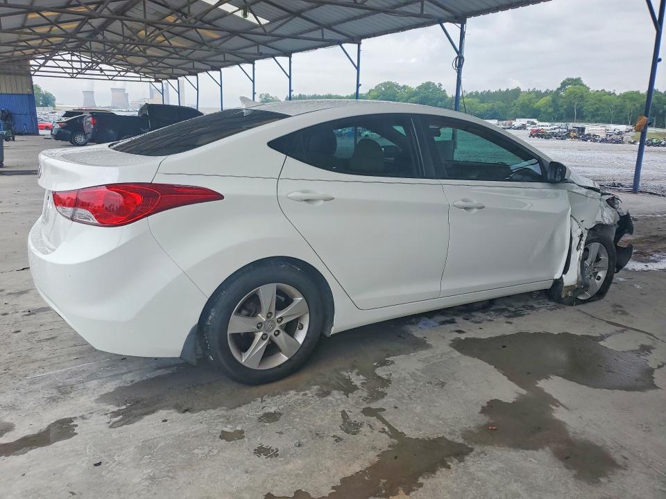 2013 Hyundai Elantra მანქანა იყიდება აუქციონზე, vin: 5NPDH4AE9DH318400, აუქციონის ნომერი: 54470236