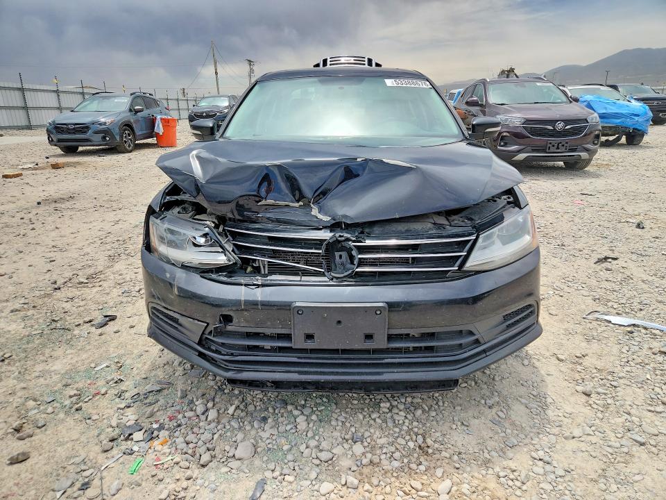 2017 Volkswagen Jetta მანქანა იყიდება აუქციონზე, vin: 3VWDB7AJXHM391742, აუქციონის ნომერი: 53388676