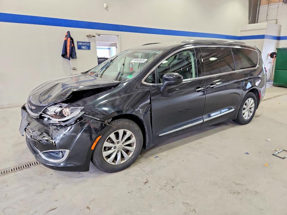 Продажа на аукционе авто 2018 Chrysler Pacifica, vin: 2C4RC1BG7JR280361, номер лота: 54445926