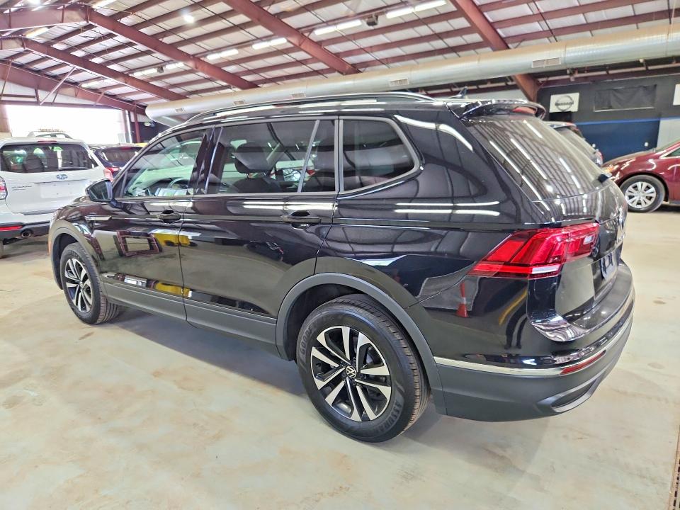 55387926 :رقم المزاد ، 3VV0B7AX6NM108885 vin ، 2022 Volkswagen Tiguan مزاد بيع