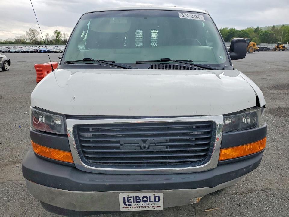 52472486 :رقم المزاد ، 1GTW7AFG9J1903078 vin ، 2018 Gmc Savana مزاد بيع