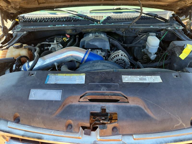 53534796 :رقم المزاد ، 1GNEK13T7YJ168453 vin ، 2000 Chevrolet Tahoe مزاد بيع