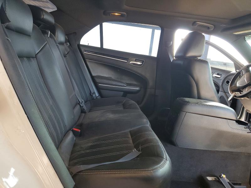 53920396 :رقم المزاد ، 2C3CCABG7JH141041 vin ، 2018 Chrysler 300 مزاد بيع