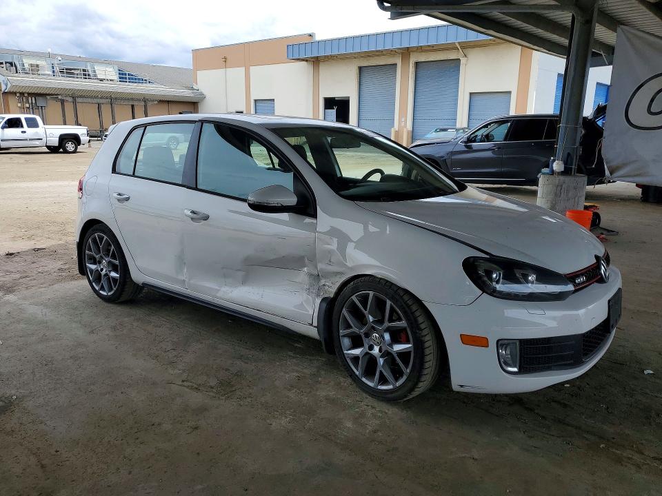 52332606 :رقم المزاد ، WVWGD7AJ4DW133690 vin ، 2013 Volkswagen Gti مزاد بيع