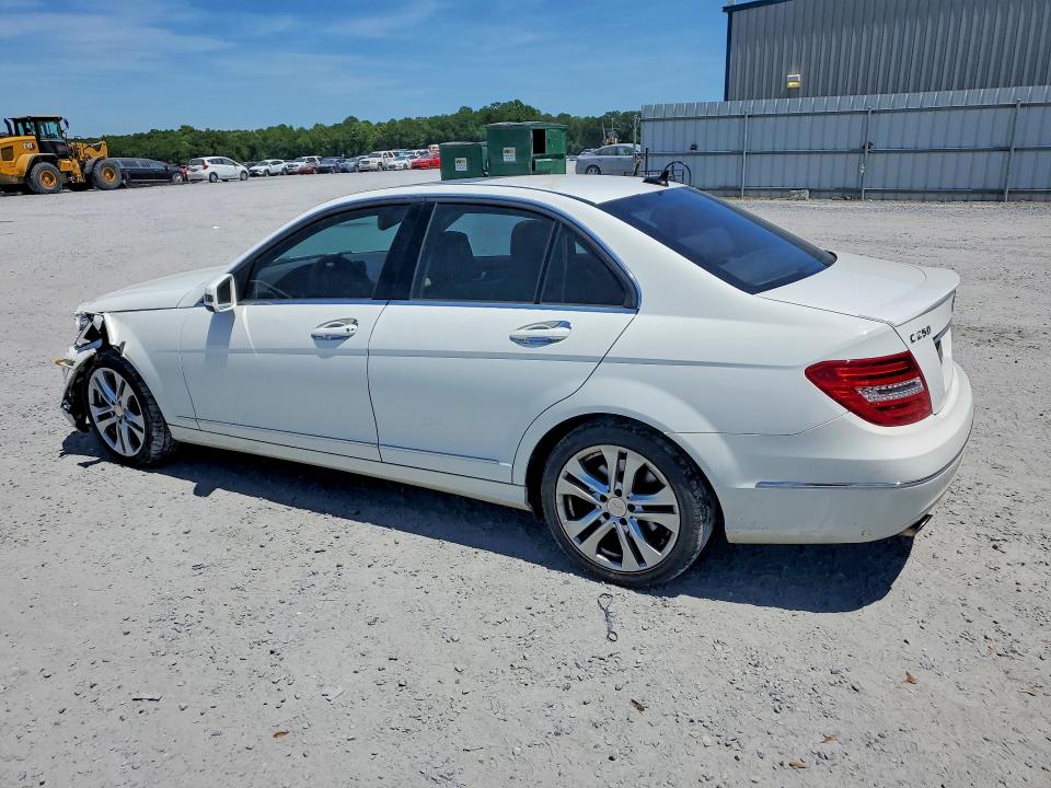 53992786 :رقم المزاد ، WDDGF4HB5DR294741 vin ، 2013 Mercedes-benz C مزاد بيع
