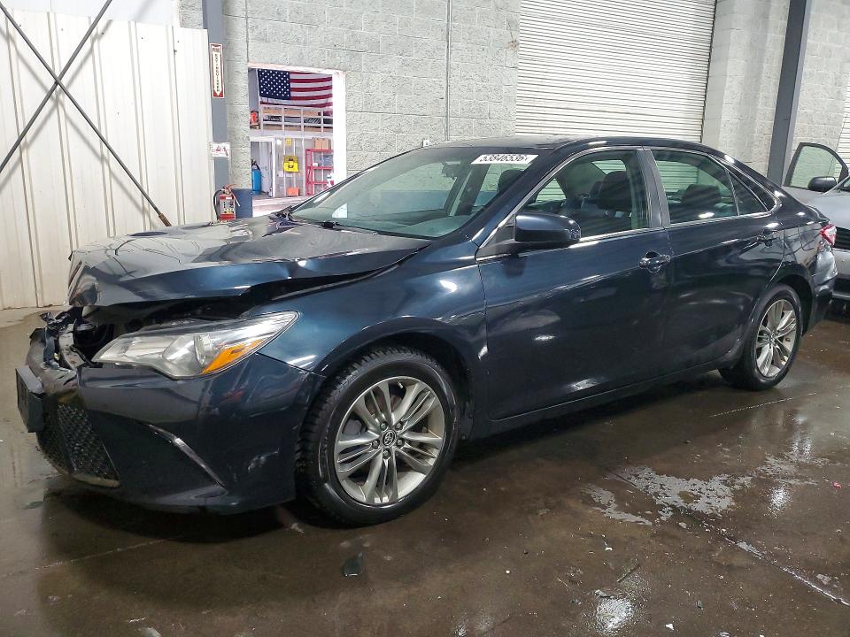 2015 Toyota Camry მანქანა იყიდება აუქციონზე, vin: 4T1BF1FK2FU097463, აუქციონის ნომერი: 53846536