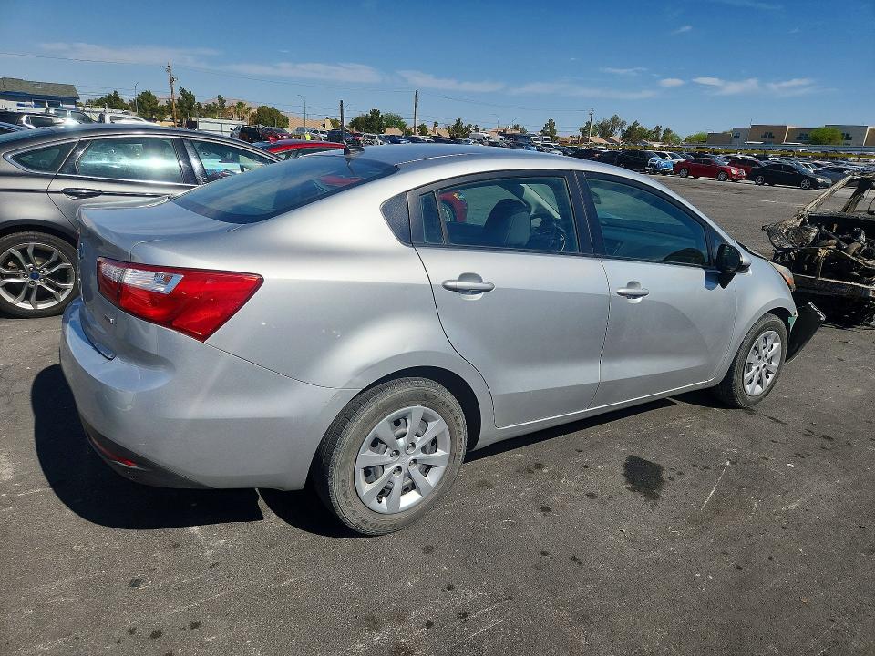 52970606 :رقم المزاد ، KNADM4A3XD6098976 vin ، 2013 Kia Rio مزاد بيع