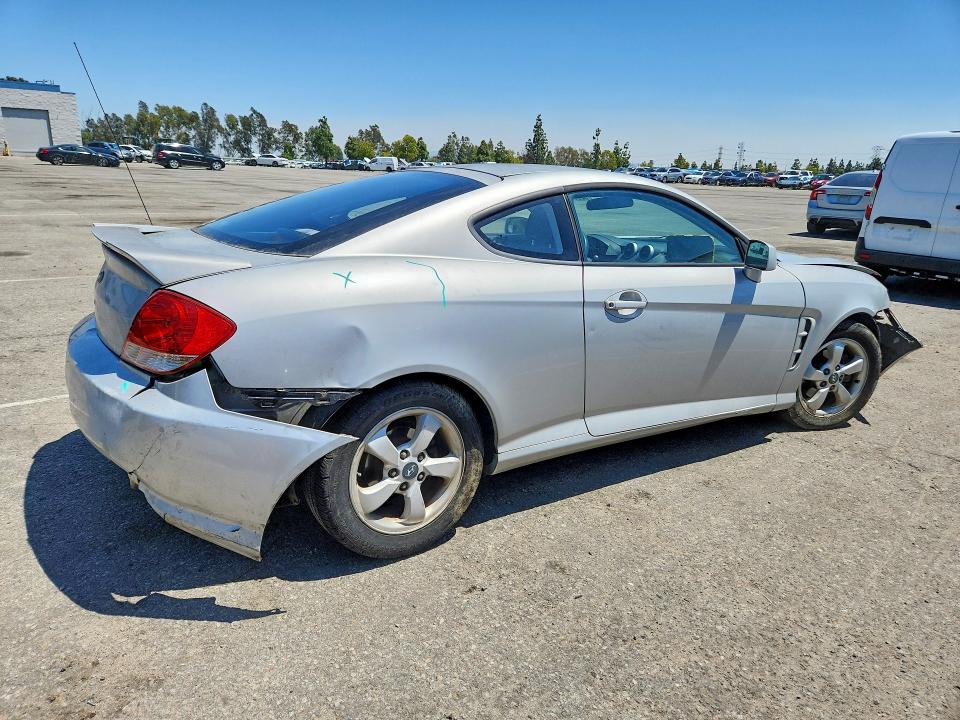 52696856 :رقم المزاد ، KMHHM65D96U227335 vin ، 2006 Hyundai Tiburon مزاد بيع