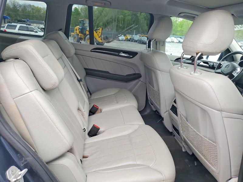 Продажа на аукционе авто 2015 Mercedes-benz Gl, vin: 4JGDF6EEXFA564258, номер лота: 53282146