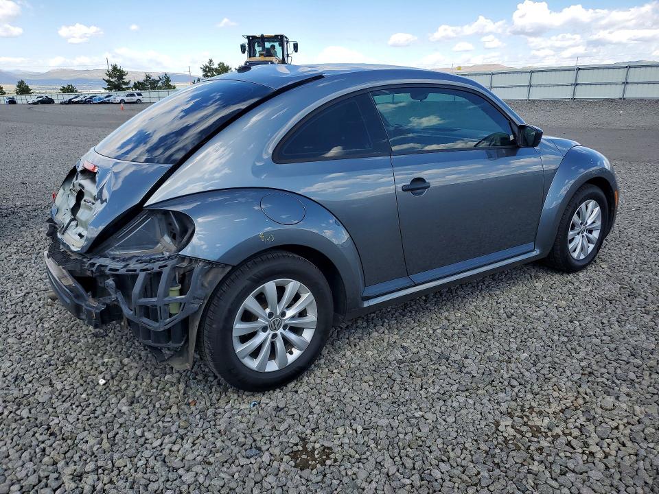 Продажа на аукционе авто 2017 Volkswagen Beetle, vin: 3VWF17AT3HM627483, номер лота: 52685156