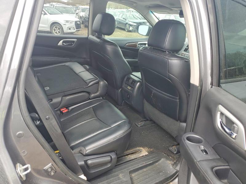 Продажа на аукционе авто 2017 Nissan Pathfinder, vin: 5N1DR2MM4HC671631, номер лота: 52866416