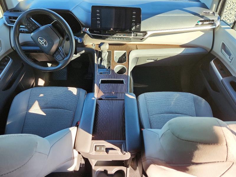 52810816 :رقم المزاد ، 5TDKRKEC7NS085971 vin ، 2022 Toyota Sienna مزاد بيع