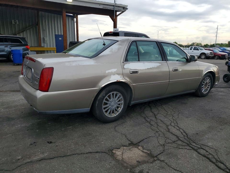 51787116 :رقم المزاد ، 1G6KE54Y34U119783 vin ، 2004 Cadillac Deville مزاد بيع