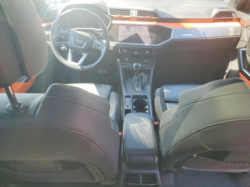 51353886 :رقم المزاد ، WA1EECF35L1023504 vin ، 2020 Audi Q3 مزاد بيع